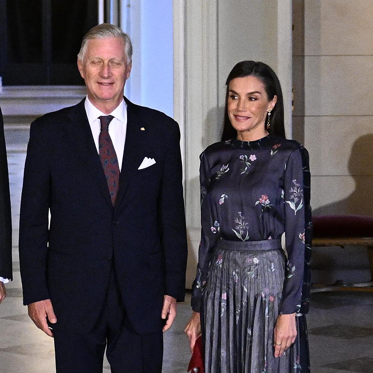 La reina Letizia junto al rey Felipe de Bélgica.