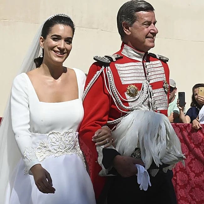 Bárbara y Cayetano, el día de su boda en Sevilla.