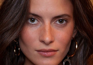 Mujer con la piel cuidada.