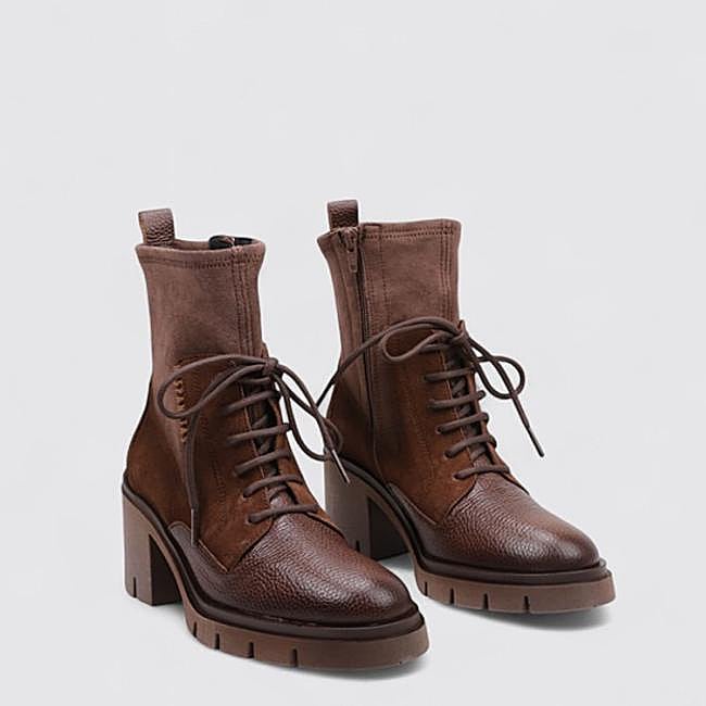 Botas con cordones: cómodas, versátiles y muy combinables | Mujerhoy