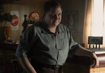 Michael Chernus se pone en la pìel del terrorífico John Wayne Gacy en la nueva serie de SkyShowtime.