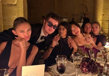 Algunas de las invitadas a la boda de Stella del Carmen Banderas.