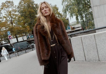 Los vestidos que llevarás todo el otoño son de corte camisero. ¿Quieres descubrirlos?