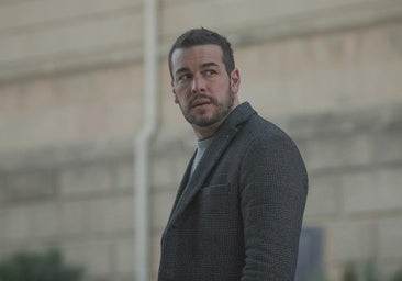 Mario Casas en una imagen de la miniserie basada en una novela de Harlan Coben, El inocente.