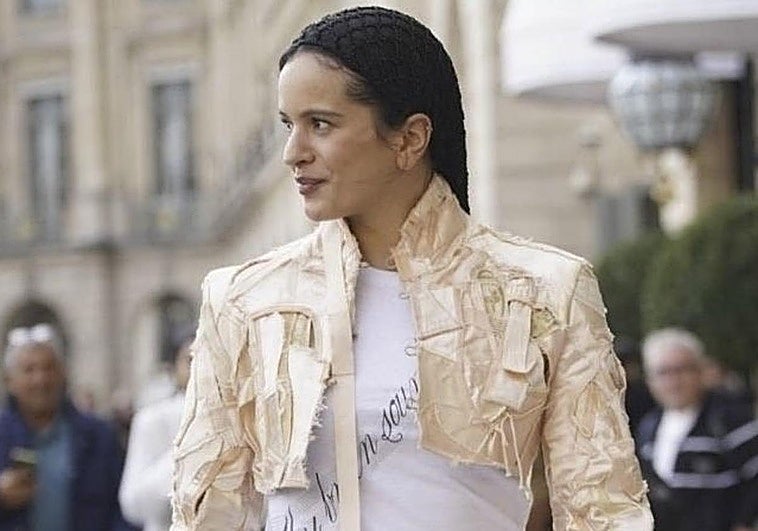 Rosalía arrasa en todo el mundo con su cuarto disco, Lux.