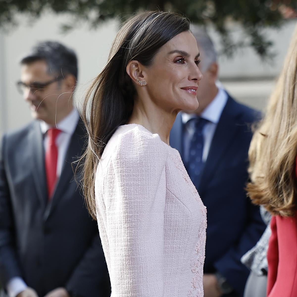 Del susto de la reina Letizia y el saludo excesivo a la reina Sofía: las  anécdotas del Toisón de Oror | Mujerhoy