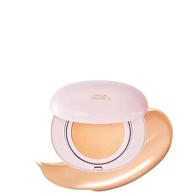 Milk Touch Milky Glow Cushion.