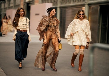 Street style en la Semana de la Moda de París.