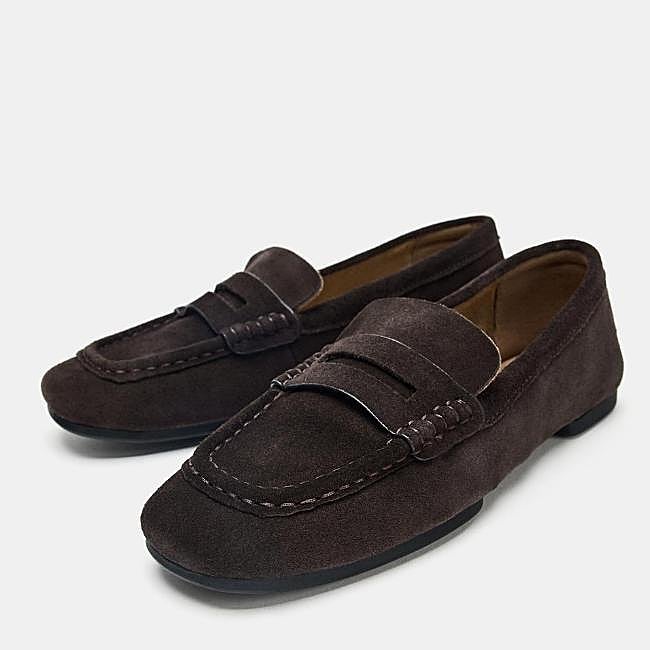 Mocasines de serraje de Zara (39,99 euros)