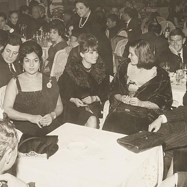 El bautizo de Antonio Flores.