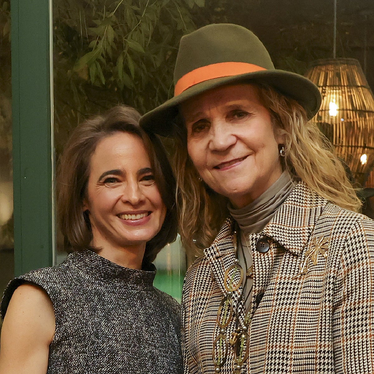 Laurence Debray y la infanta Elena, en la presentación de Reconciliación.