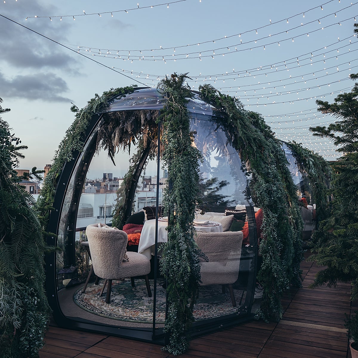 Cenar en un iglú calentito en Nochebuena, Nochevieja o cualquier noche es un lujo.