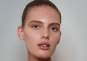 ¿Qué es mejor, retinol o retinal? La eterna duda más buscada por las españolas en 2025