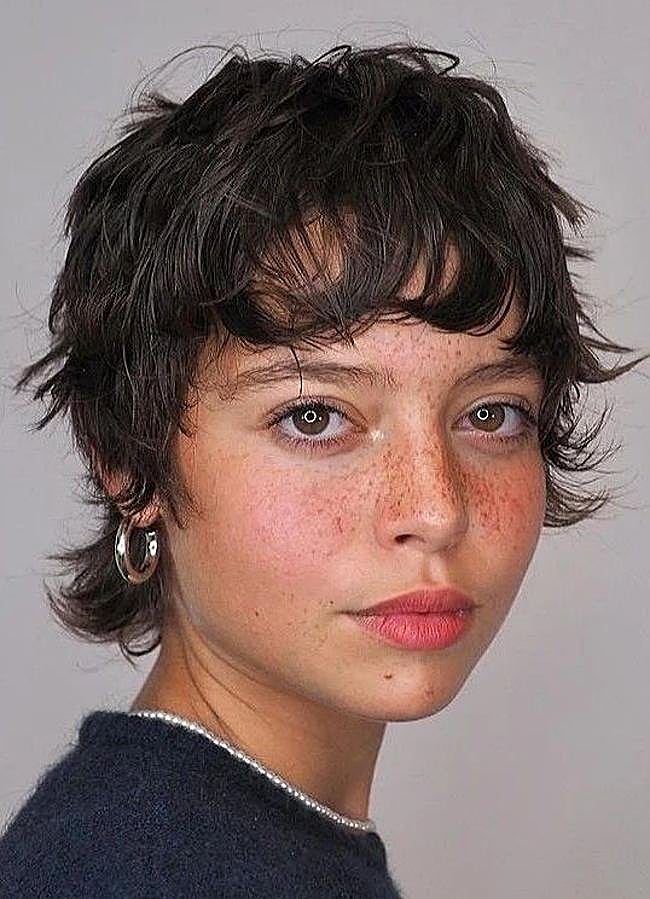 Imagen - Corte de pelo guillotina texturizado/@bruna_ilan_