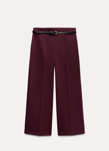 Imagen - Pantalón burdeos de Zara (29,99 euros)