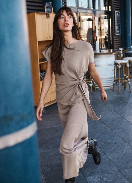 Imagen - Top drapeado de Zara (17,99 euros)