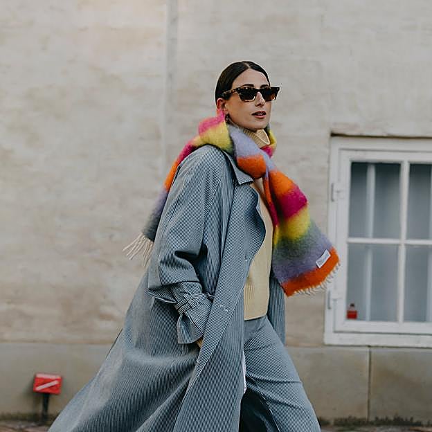 Cinco bufandas maxi rebajadas para superar el frío de enero