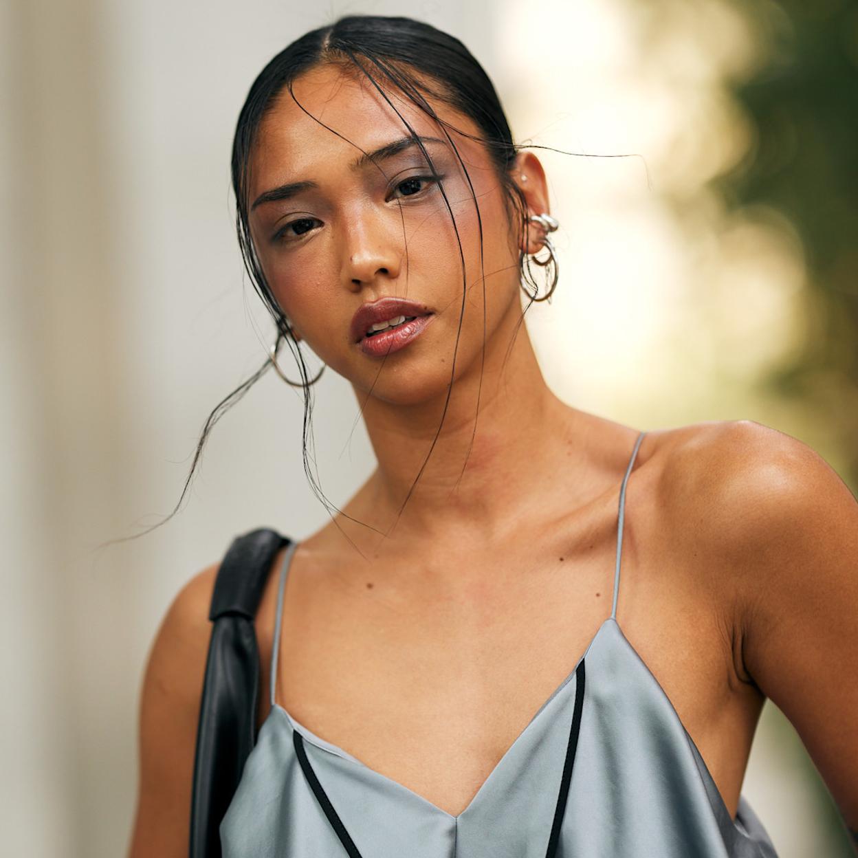 Modelo en street style