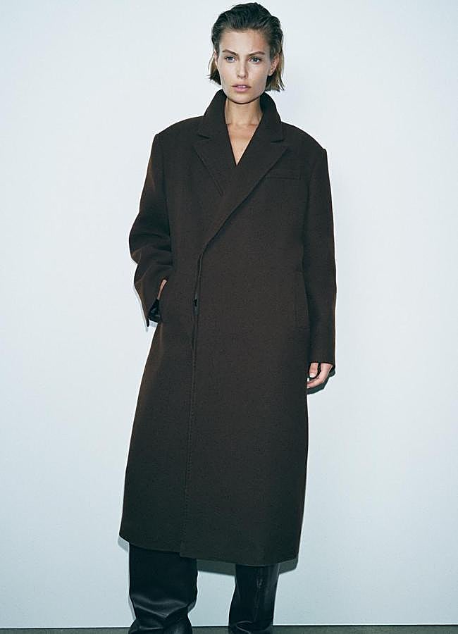 Imagen - Así queda el abrigo de Zara.