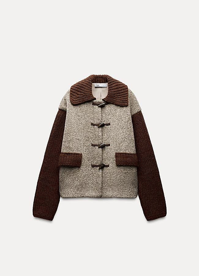 Imagen - Chaqueta con detalle de lana de Zara.