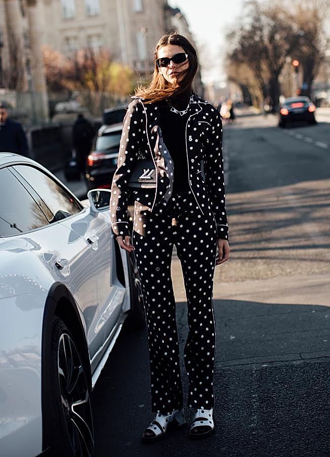 Imagen - Looks con prendas de lunares (SPOTLIGHT LAUNCHMETRICS)