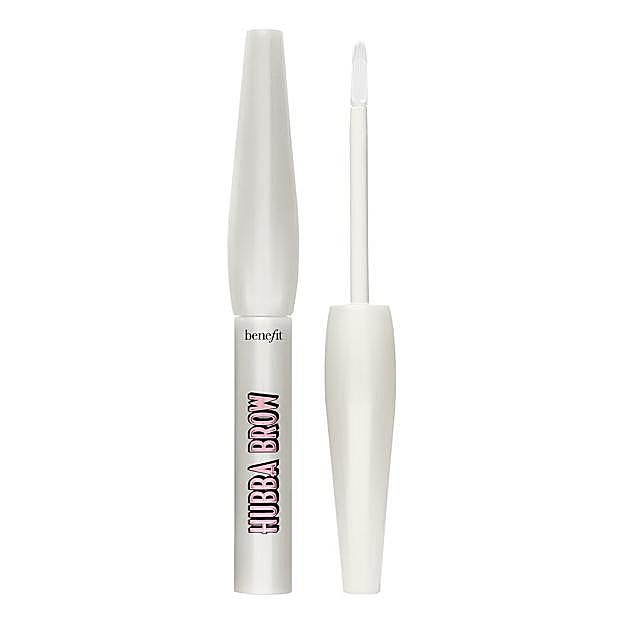 Sérum de cejas Hubba Brow Serum de Benefit.