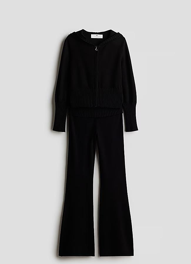 Imagen - Conjunto de punto negro de H&M 33,99 euros.