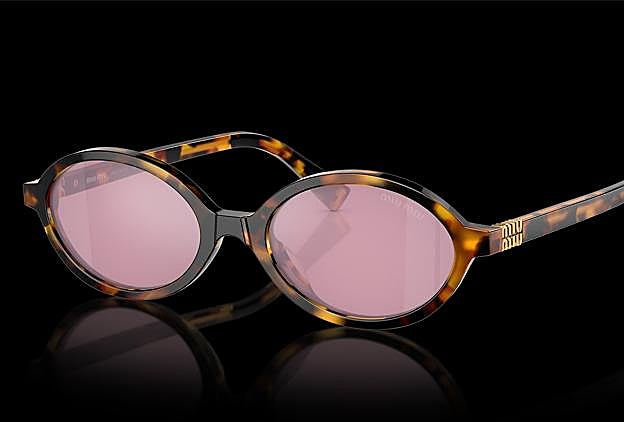 Las gafas de Miu Miu.