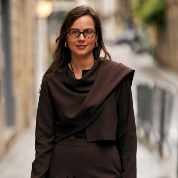 Imagen secundaria 1 - Las gafas de Miu Miu triunfan en el street style.