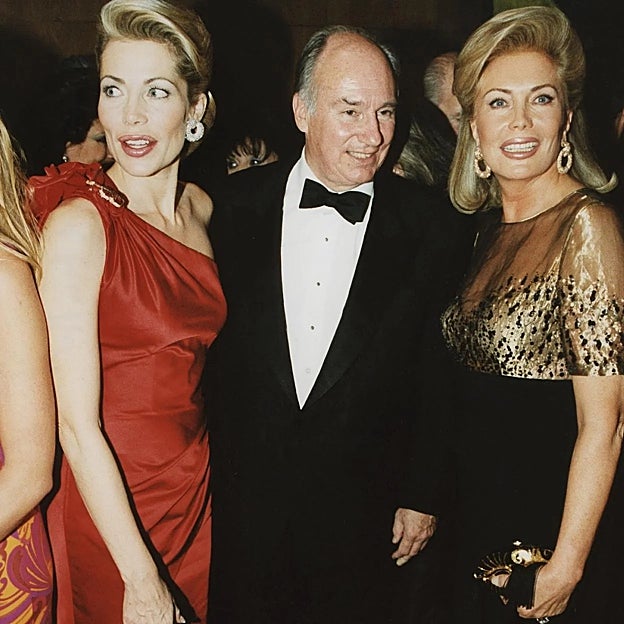 Gabriela Thyssen, en este momento Begum Inaara por su matrimonio con Aga Khan, a su derecha, junto a la madre de Gabriela, Renata Kerkhoff. 