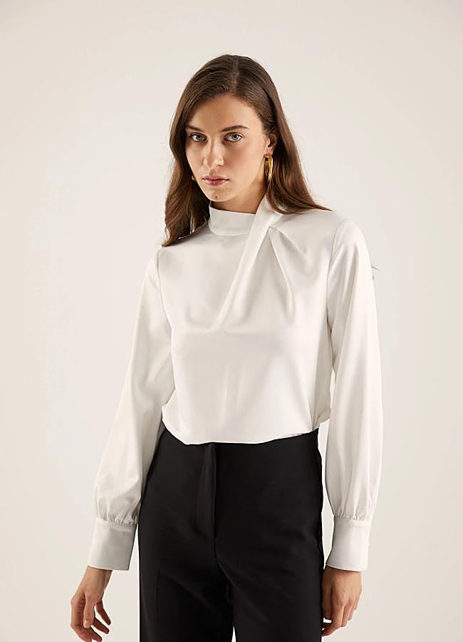 Imagen - Blusa blanca satinada
