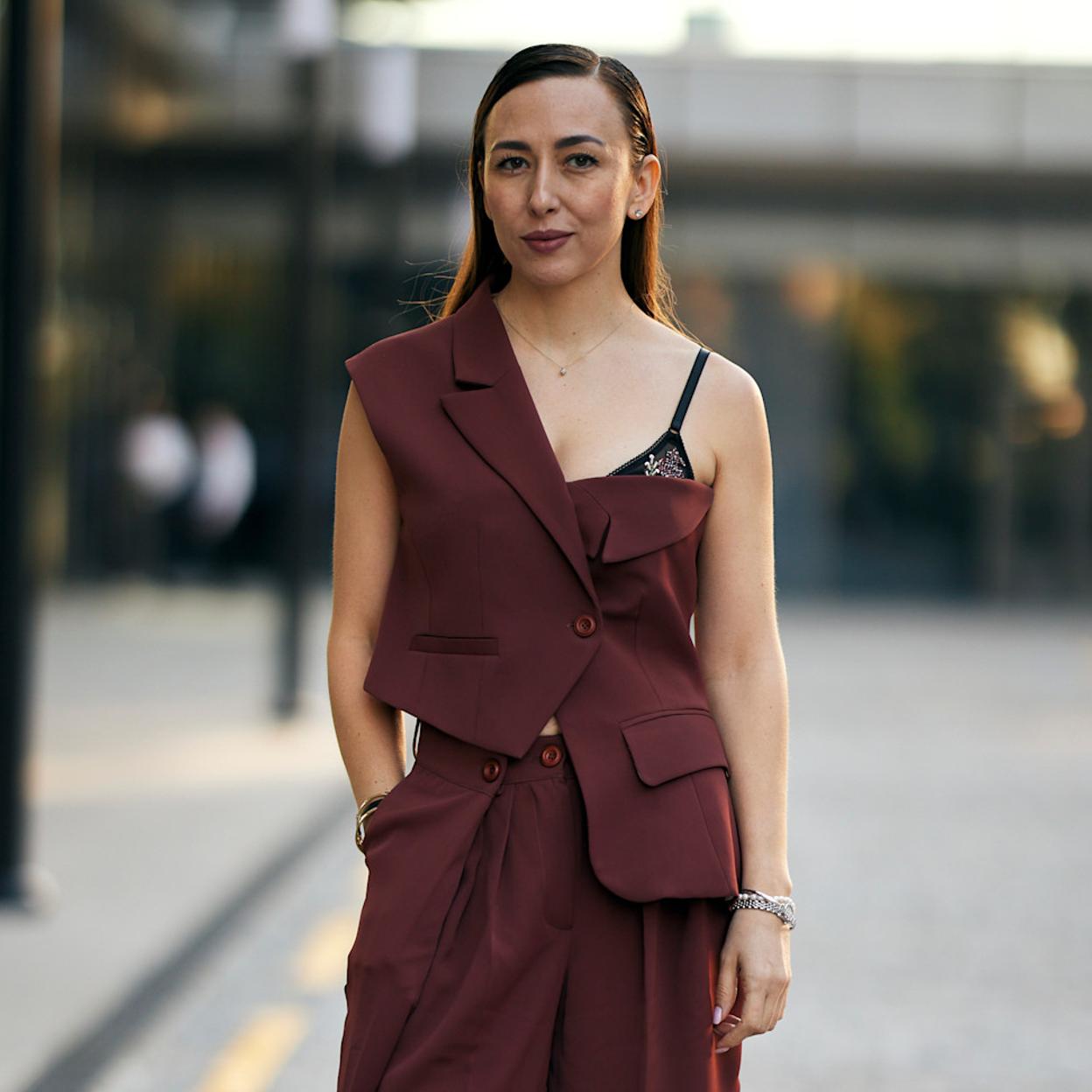 Estas cremas corporales perfumadas huelen mejor que tu fragancia de siempre