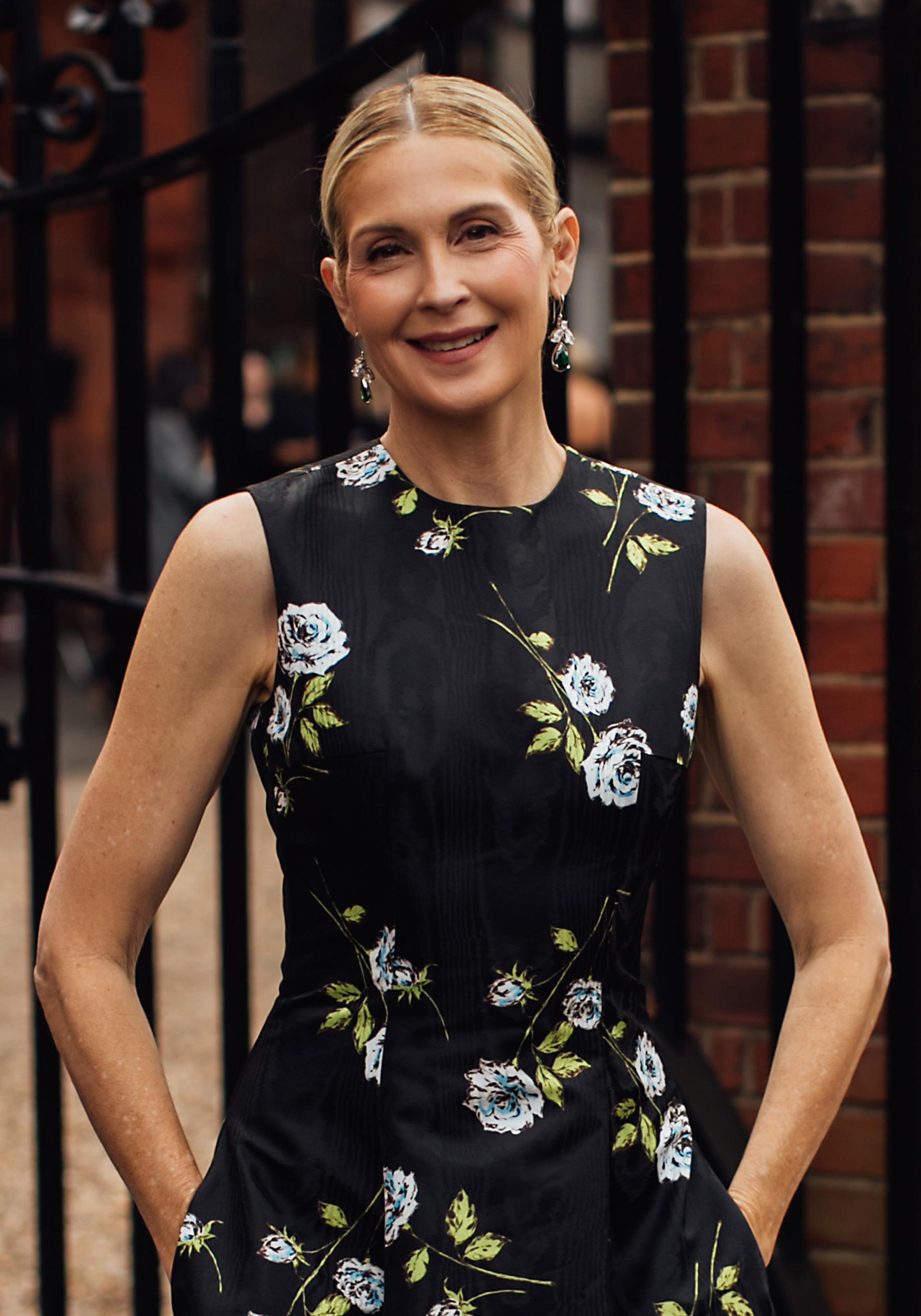 Las mujeres de 50 con piel seca escogen siempre estas cremas faciales