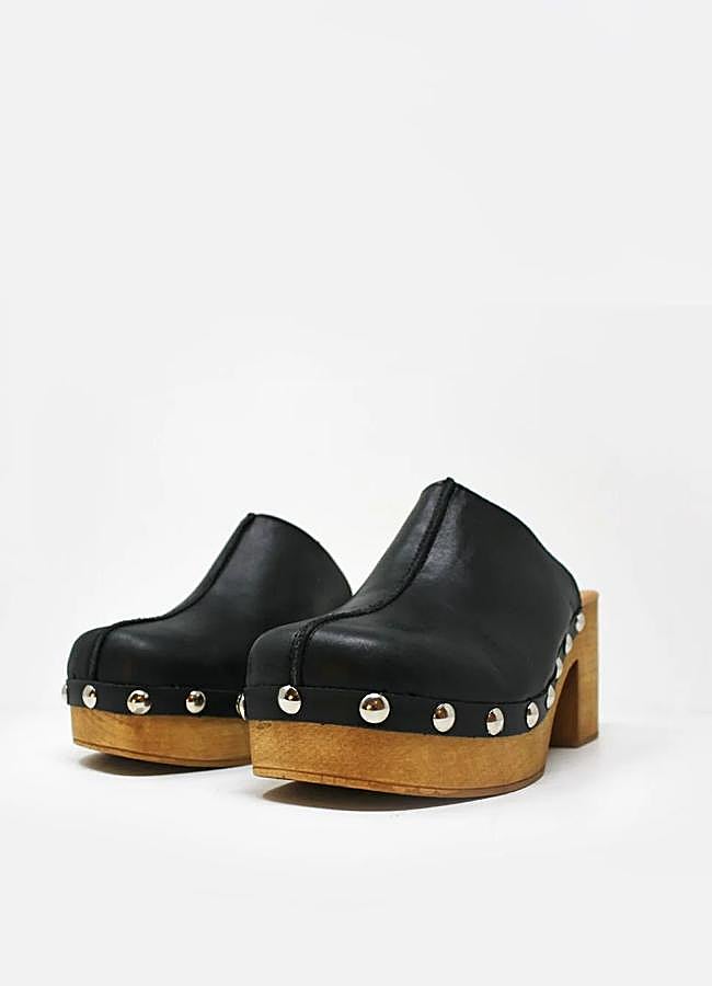 Imagen - Zuecos negros con tacón de madera