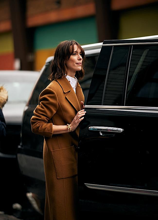 Imagen - Una mujer con castaño en color caoba. Foto: Lauchmetrics spotlight,