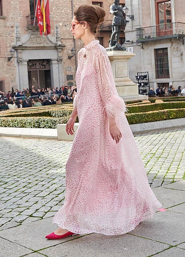 Imagen - Look de Pertegaz en el desfile inaugural de Madrid es Moda. Foto: Pablo Paniagua.