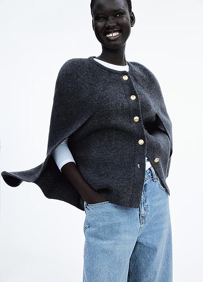 Imagen - Capa gris de punto de H&M, 44,99 euros..