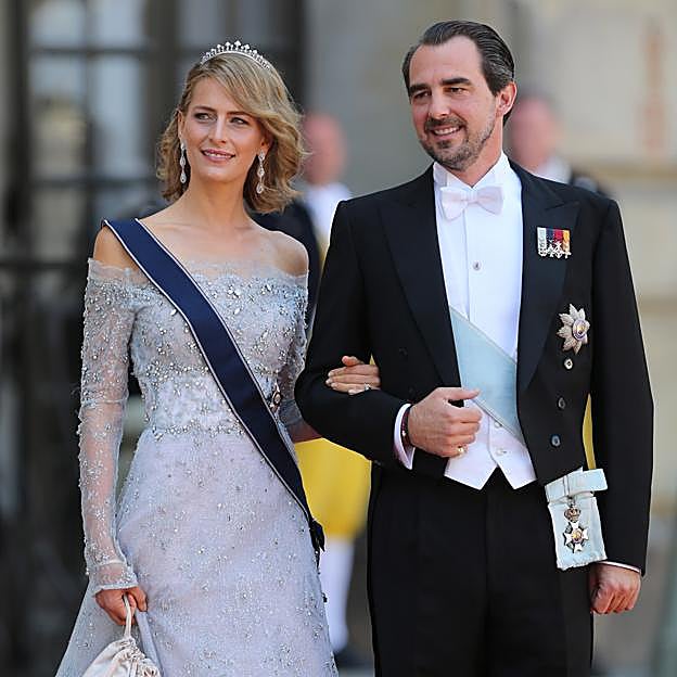 La guerra de las princesas griegas: la cruel polémica sobre quién se quedará con el título, Chrysi Vardinogianni o Tatiana Blatnik