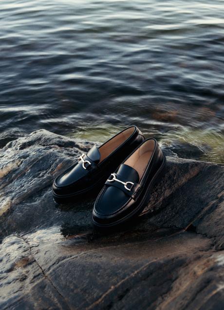 Imagen - Mocasines negros de H&M (39,99 euros)