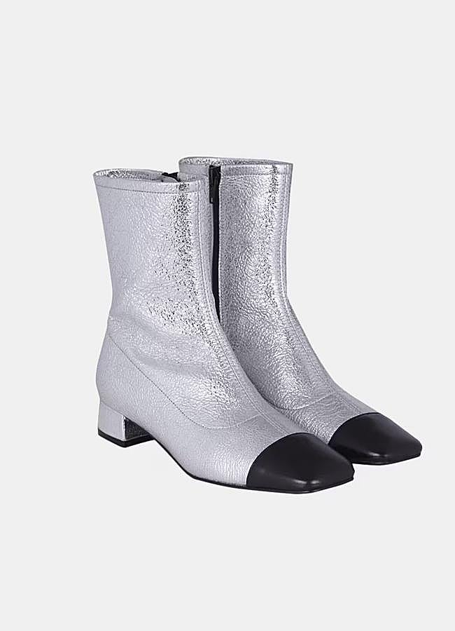 Imagen - Botines metalizados con punta a contraste