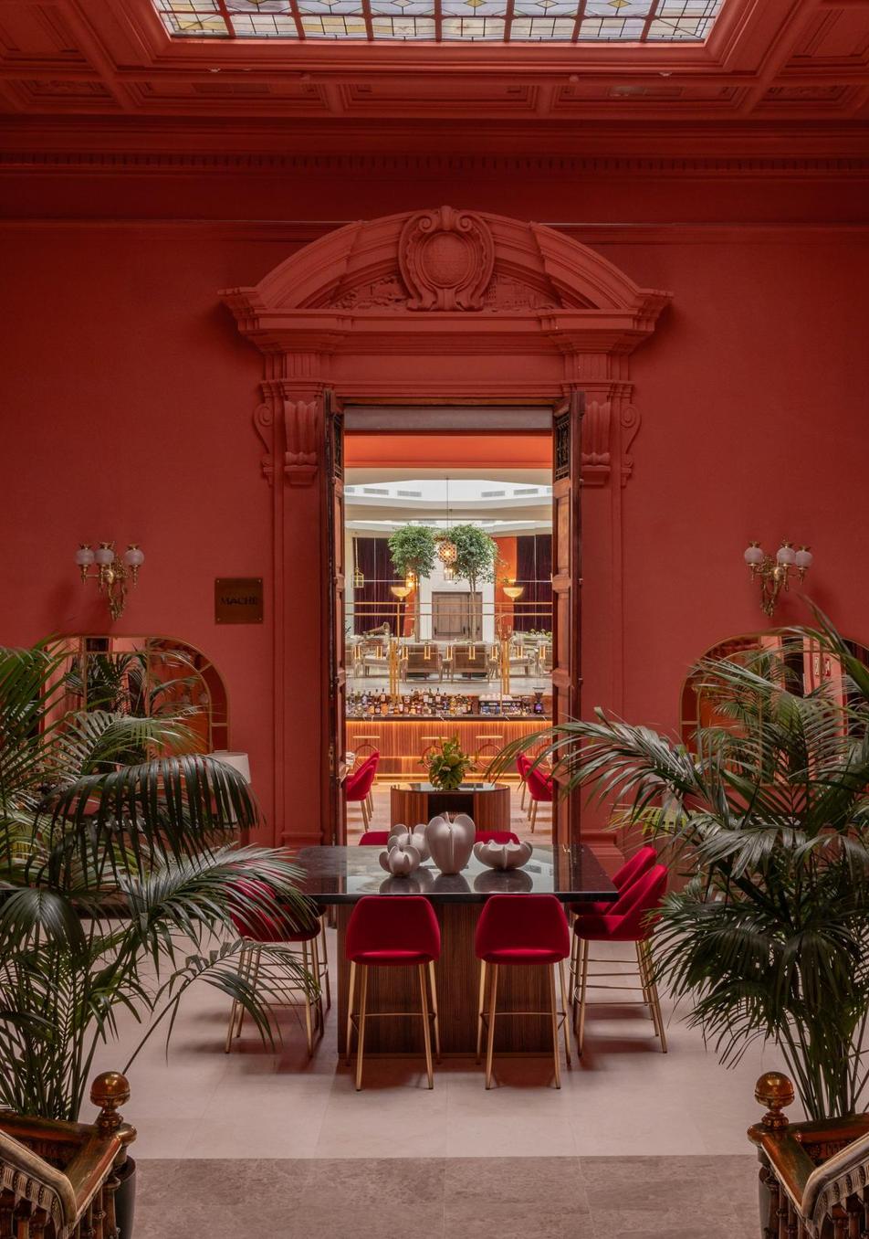 Así es el hotel de lujo de Madrid que rinde homenaje a las Bellas Artes: decoración inspirada en Cervantes y la mejor ubicación de la ciudad