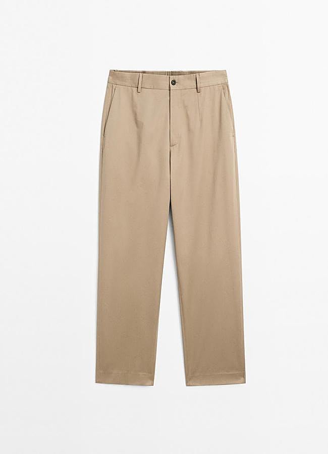 Imagen - Pantalón sastre en tono arena de Massimo Dutti, 39,95 euros.