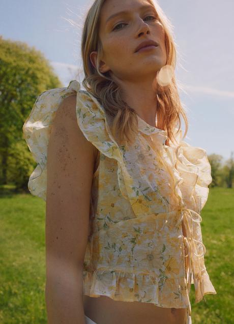 Imagen - Blusa estampada H&M (15,95 euros)