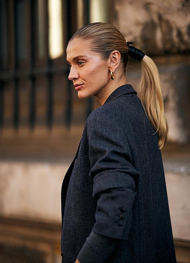 Imagen - Coleta pulida con accesorio. Foto: Launchmetrics spotlight.