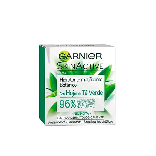 Crema hidratante Skin Active con hoja de té verde de Garnier.