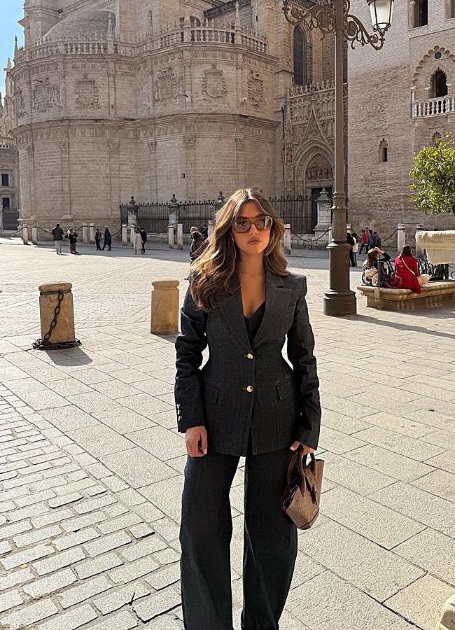 Imagen - Traje denim con blazer y vaqueros anchos/@mariasegarr