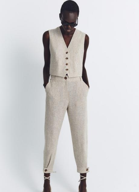 Imagen - Chaleco de rayas de Sfera (35,99 euros)