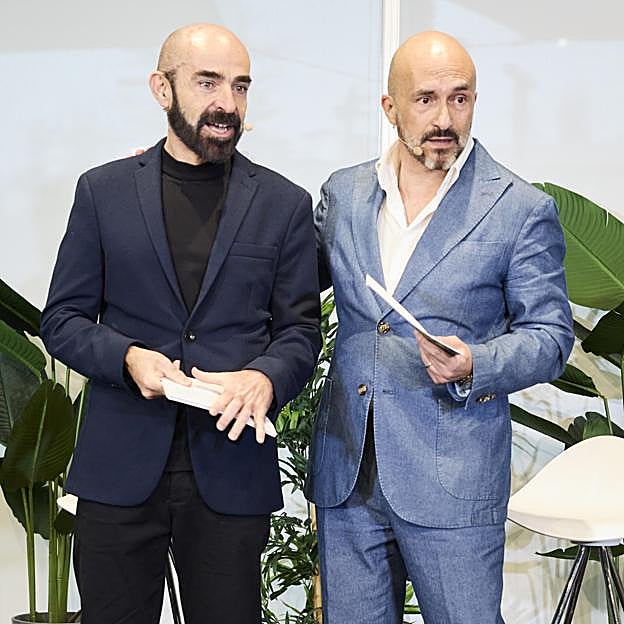 Javier Díaz de Lezana, coordinador web de Mujerhoy y Pedro Berrio, periodista y experto en Motor en Mujerhoy. 