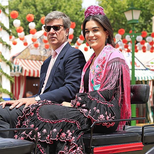 Cómo se llevan Bárbara Mirjan y Genoveva Casanova: así es la relación entre la prometida y la ex de Cayetano Martínez de Irujo