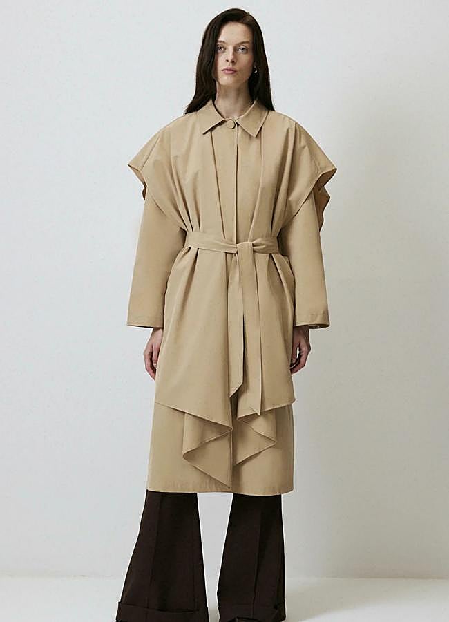 Imagen - Gabardina estructurada de Touche Privé, 99,95 euros.